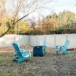 Near Clt Airport - 4Bd - Backyard - Balcony