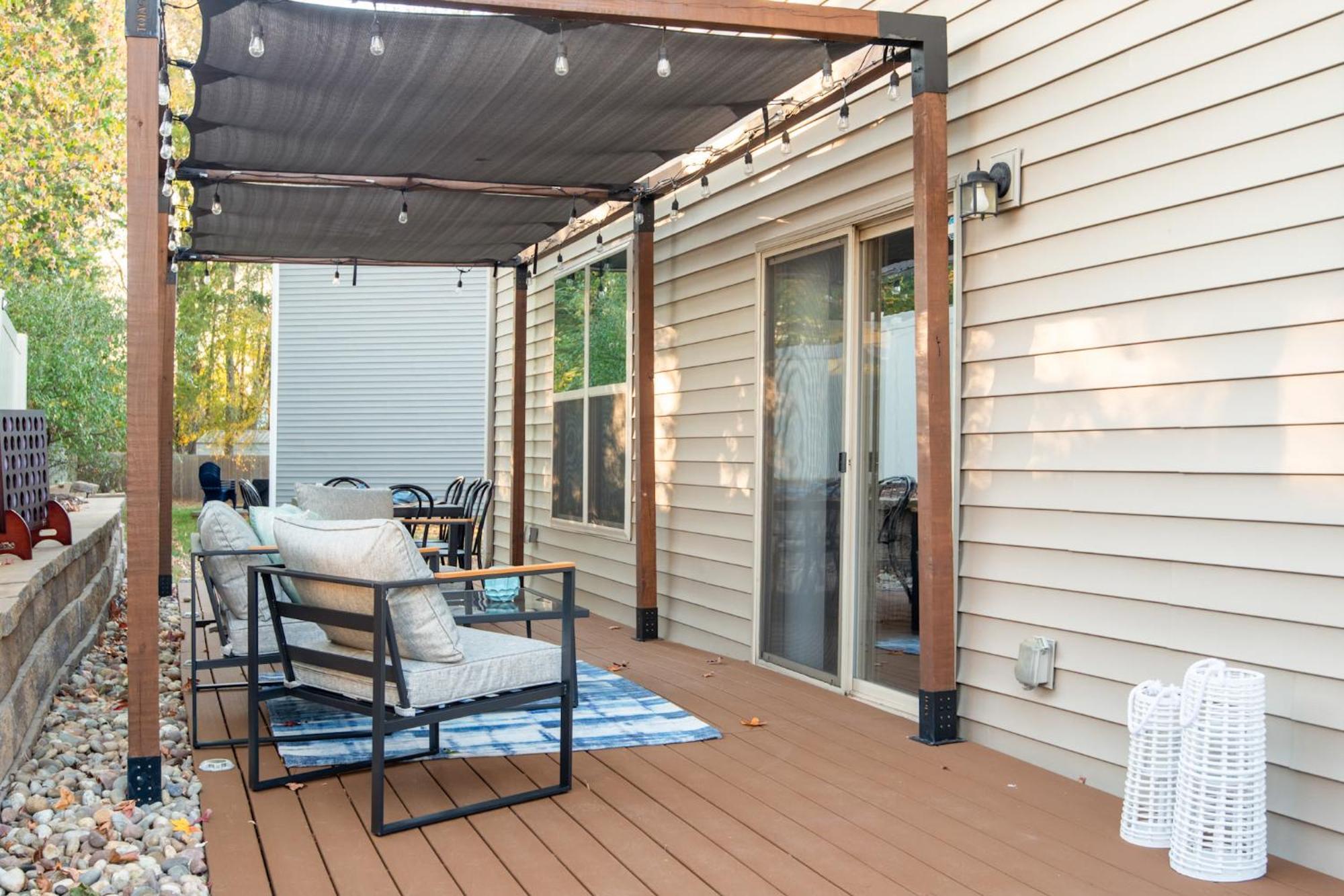 Near Clt Airport - 4bd - Backyard - Balcony *